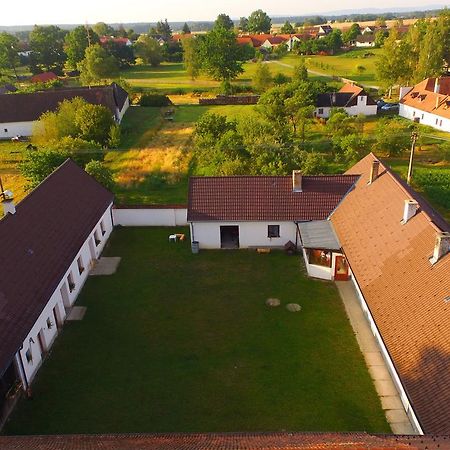 Safar Residence Hrachoviste Esterno foto
